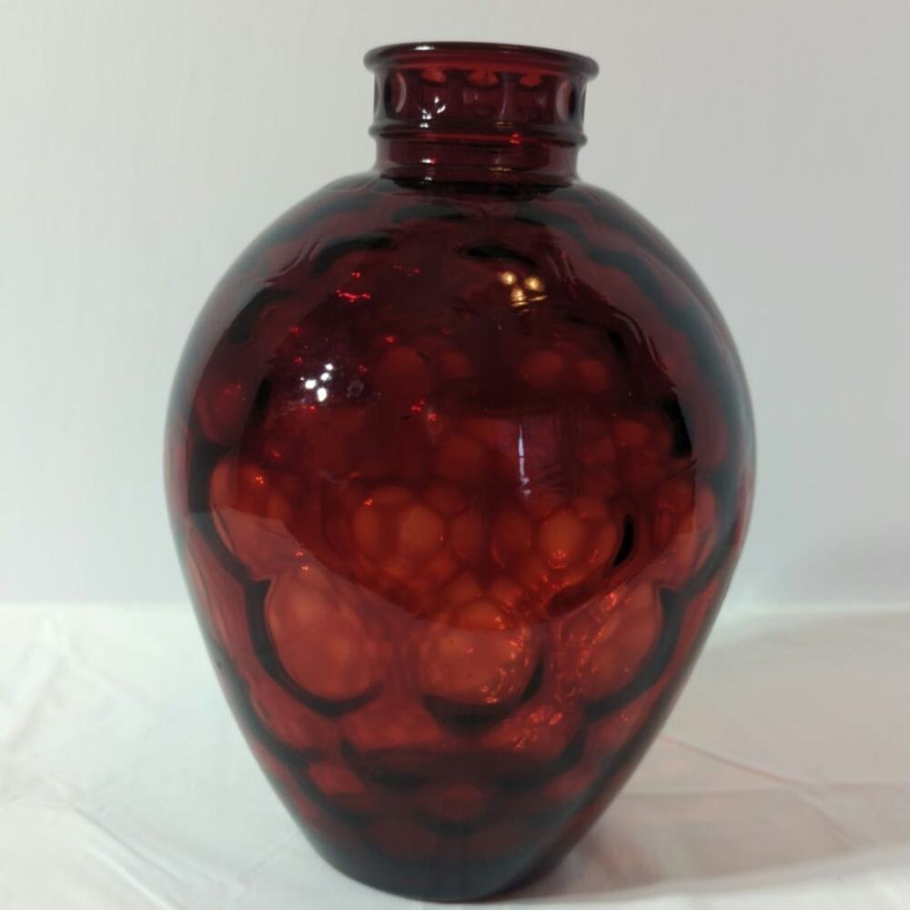 Wheaton Ruby Red Honeycomb VGT Glass Vase
